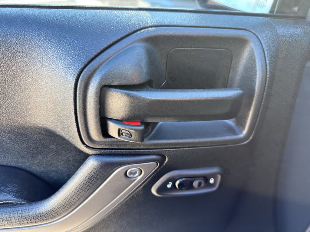 2017 Jeep Wrangler Unlimited Freedom 4x4 *Ltd Avail*