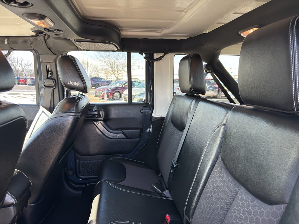 2017 Jeep Wrangler Unlimited Freedom 4x4 *Ltd Avail*