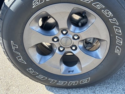 2017 Jeep Wrangler Unlimited Freedom 4x4 *Ltd Avail*