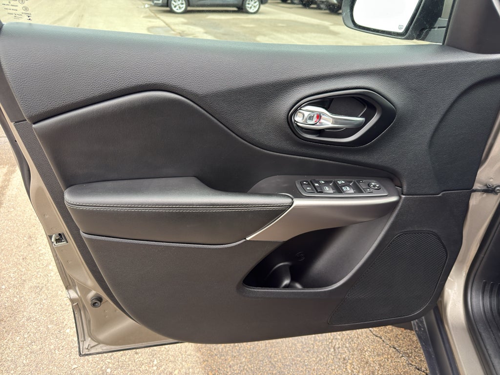 2021 Jeep Cherokee Latitude Lux 4x4