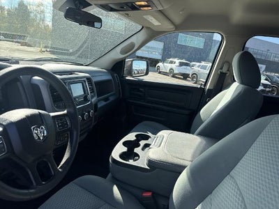 2018 RAM 1500 Express 4x4 Quad Cab 6'4" Box