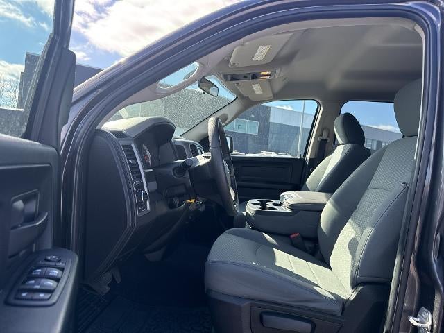 2018 RAM 1500 Express 4x4 Quad Cab 6'4" Box