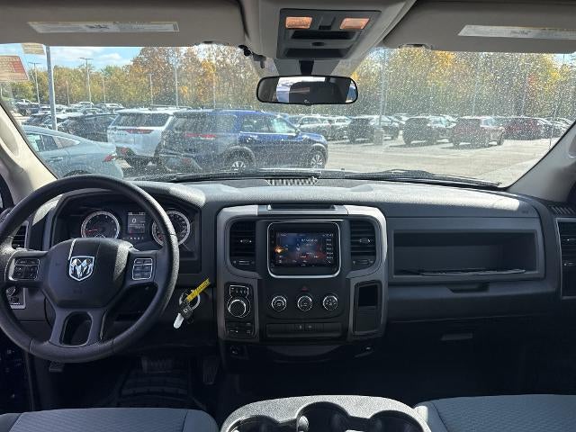2017 RAM 1500 Express 4x4 Quad Cab 6'4" Box