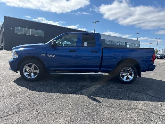2017 RAM 1500 Express 4x4 Quad Cab 6'4" Box