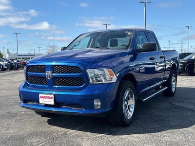 2017 RAM 1500 Express 4x4 Quad Cab 6'4" Box