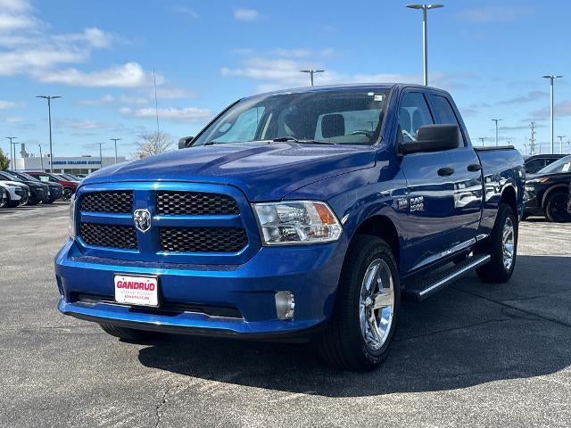 2017 RAM 1500 Express 4x4 Quad Cab 6'4" Box