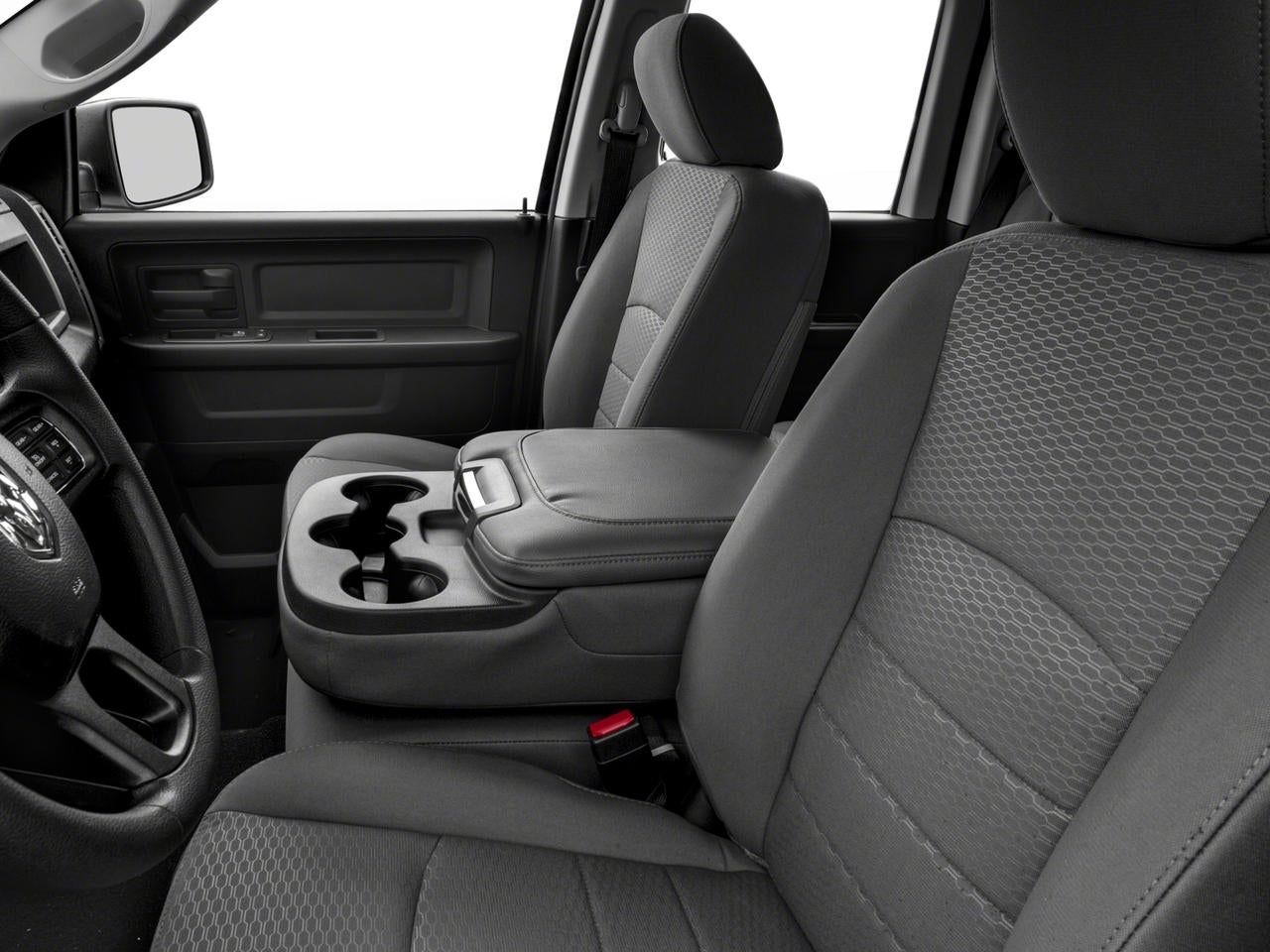 2017 RAM 1500 Express 4x4 Quad Cab 6'4" Box