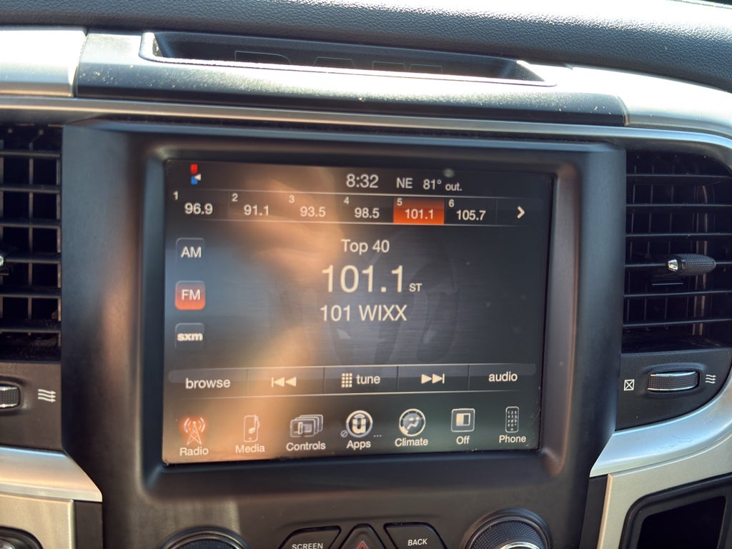 2015 RAM 1500 4WD Quad Cab 6.4 Ft Box Outdoorsman