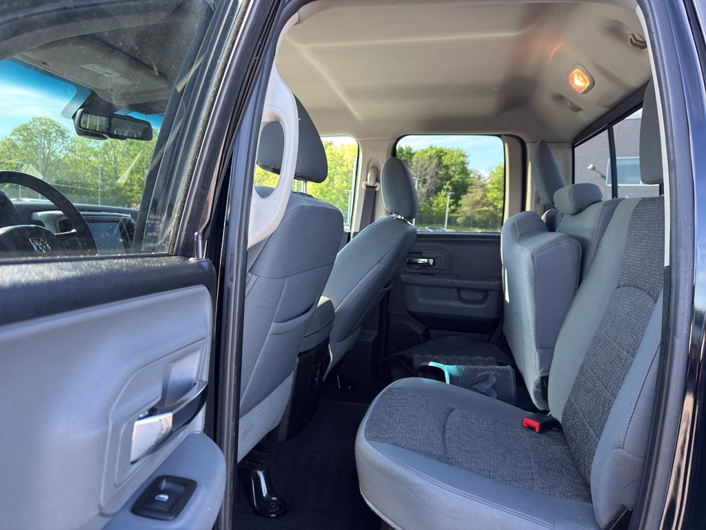 2015 RAM 1500 4WD Quad Cab 6.4 Ft Box Outdoorsman