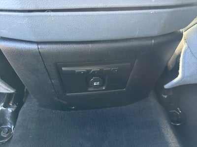 2015 RAM 1500 4WD Quad Cab 6.4 Ft Box Outdoorsman