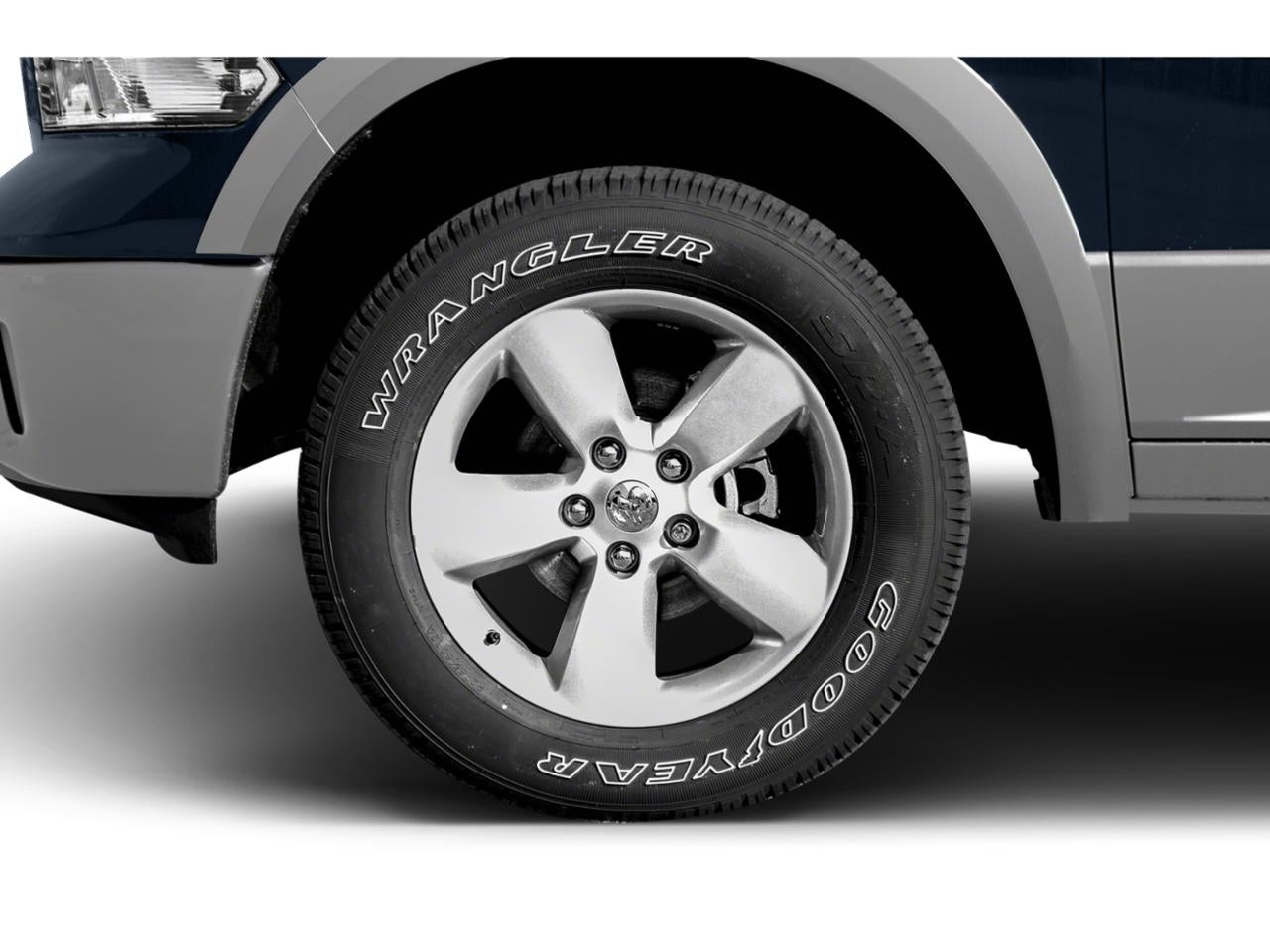 2015 RAM 1500 4WD Quad Cab 6.4 Ft Box Outdoorsman