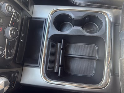 2016 RAM 1500 4WD Quad Cab 6.4 Ft Box Sport