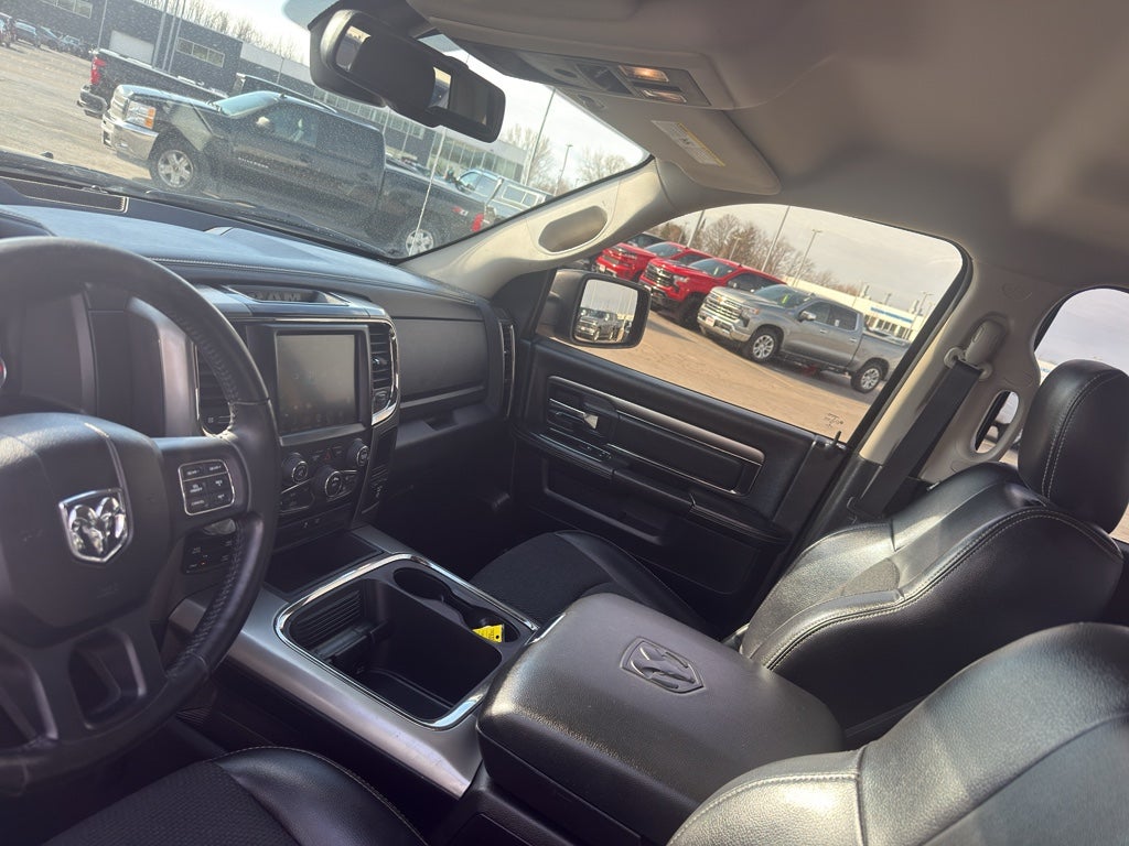 2016 RAM 1500 4WD Quad Cab 6.4 Ft Box Sport