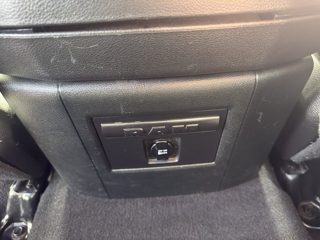 2016 RAM 1500 4WD Quad Cab 6.4 Ft Box Sport