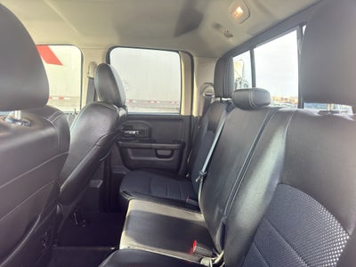 2016 RAM 1500 4WD Quad Cab 6.4 Ft Box Sport