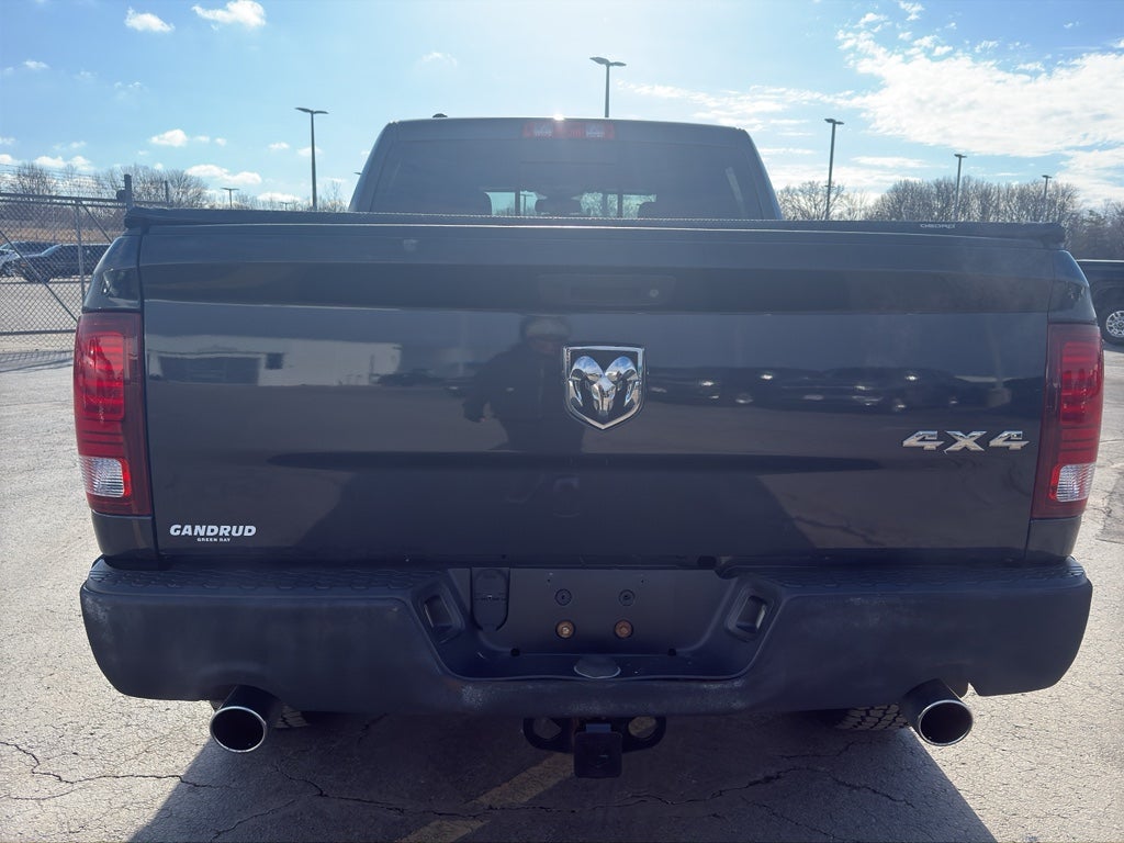 2016 RAM 1500 4WD Quad Cab 6.4 Ft Box Sport