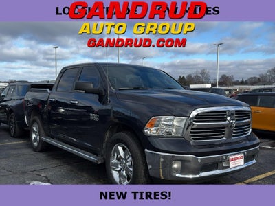 2016 RAM 1500 4WD Crew Cab 5.7 Ft Box Big Horn