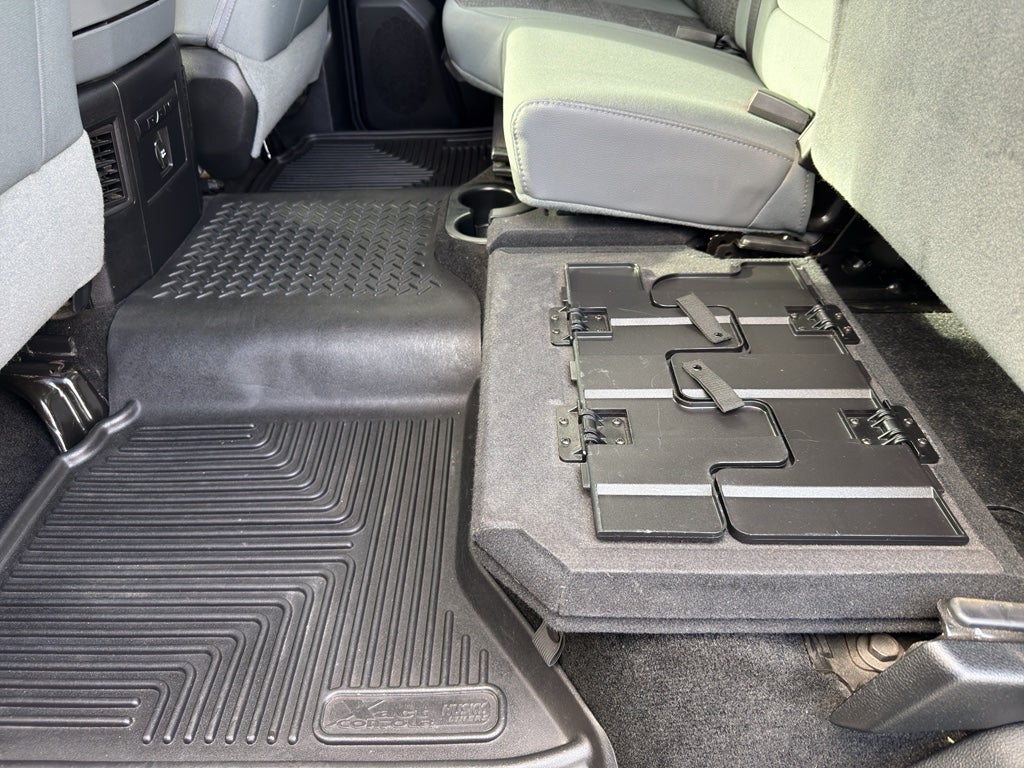 2016 RAM 1500 4WD Crew Cab 5.7 Ft Box Big Horn