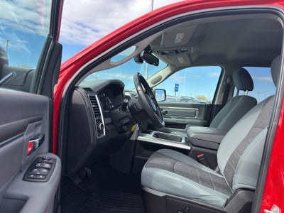 2019 RAM 1500 Classic Big Horn 4x4 Crew Cab 5'7" Box