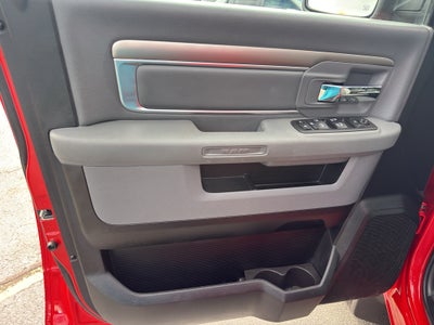 2019 RAM 1500 Classic Big Horn 4x4 Crew Cab 5'7" Box