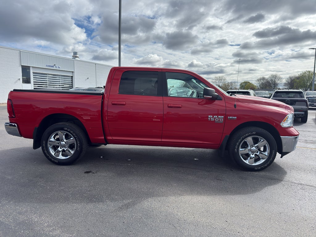 2019 RAM 1500 Classic Big Horn 4x4 Crew Cab 5'7" Box