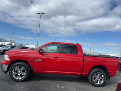 2019 RAM 1500 Classic Big Horn 4x4 Crew Cab 5'7" Box