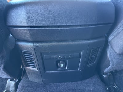 2017 RAM 1500 Sport 4x4 Crew Cab 5'7" Box