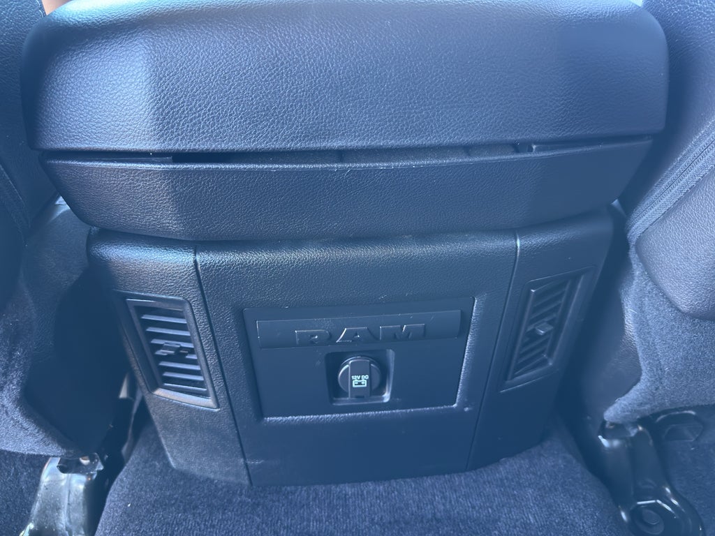 2017 RAM 1500 Sport 4x4 Crew Cab 5'7" Box
