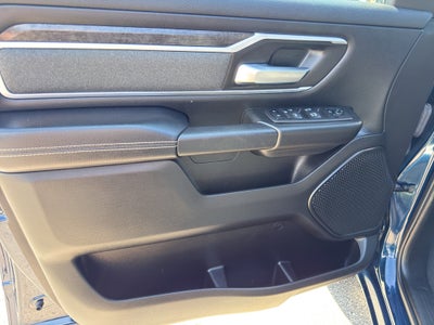 2022 RAM 1500 Big Horn 4x4 Quad Cab 6'4" Box