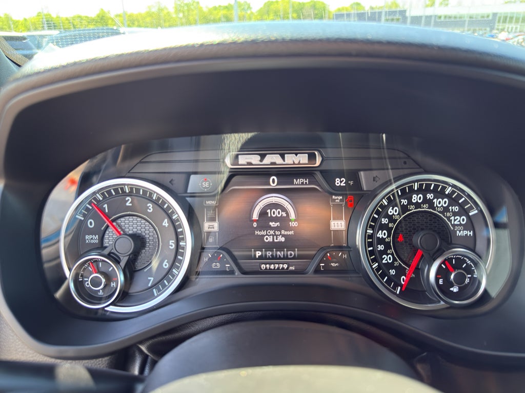 2022 RAM 1500 Big Horn 4x4 Quad Cab 6'4" Box