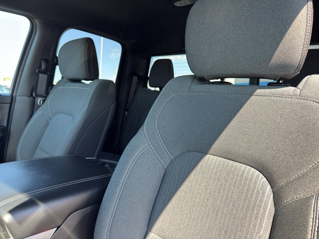 2022 RAM 1500 Big Horn 4x4 Quad Cab 6'4" Box