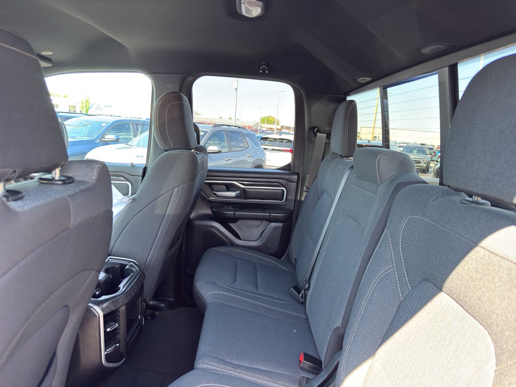 2022 RAM 1500 Big Horn 4x4 Quad Cab 6'4" Box