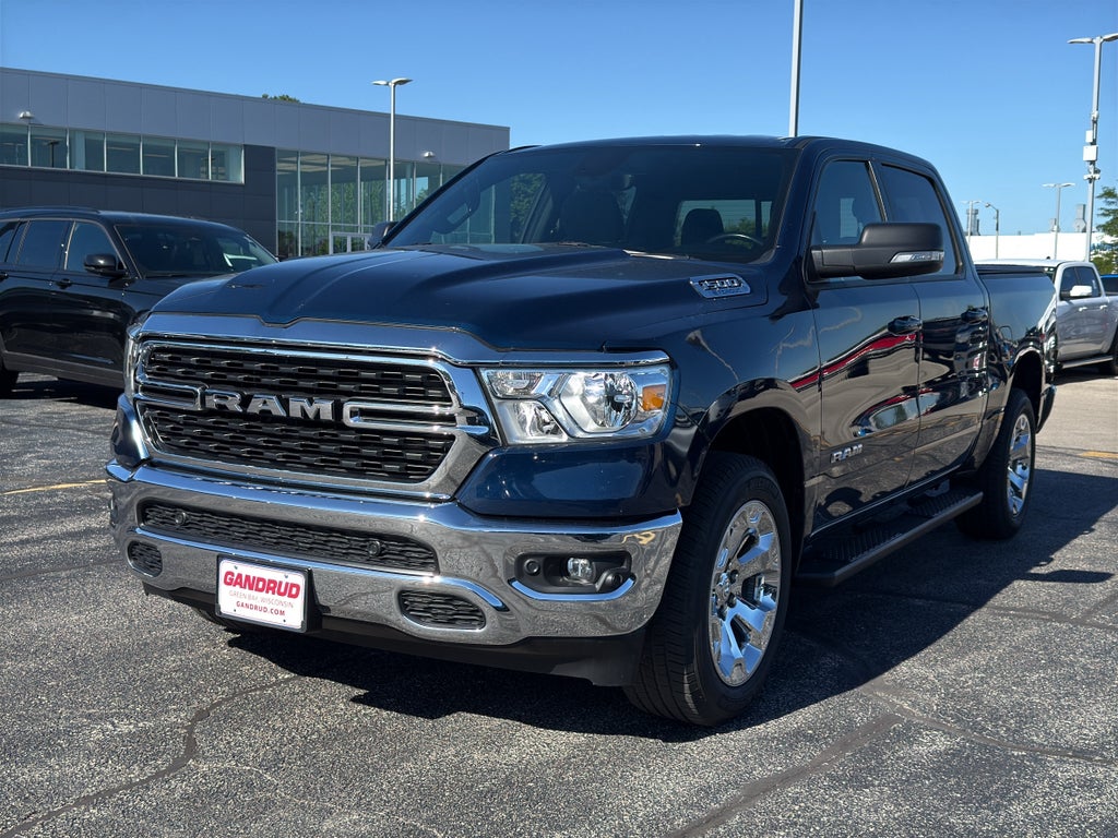 2022 RAM 1500 Big Horn 4x4 Crew Cab 5'7" Box