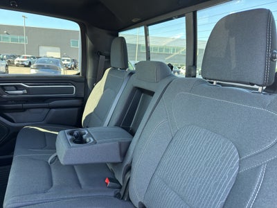 2022 RAM 1500 Big Horn 4x4 Crew Cab 5'7" Box