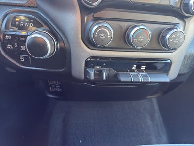 2022 RAM 1500 Big Horn 4x4 Quad Cab 6'4" Box