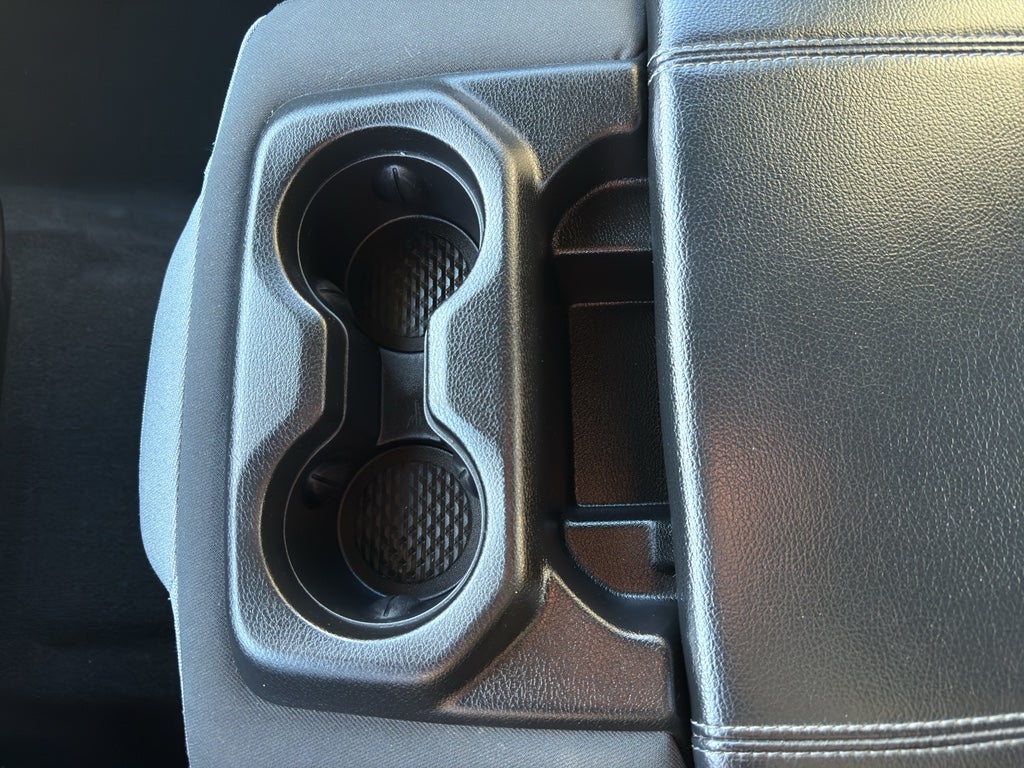 2022 RAM 1500 Big Horn 4x4 Quad Cab 6'4" Box