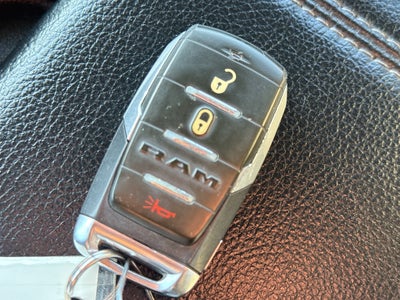 2022 RAM 1500 Big Horn 4x4 Quad Cab 6'4" Box
