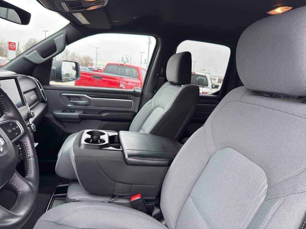 2022 RAM 1500 Big Horn 4x4 Quad Cab 6'4" Box