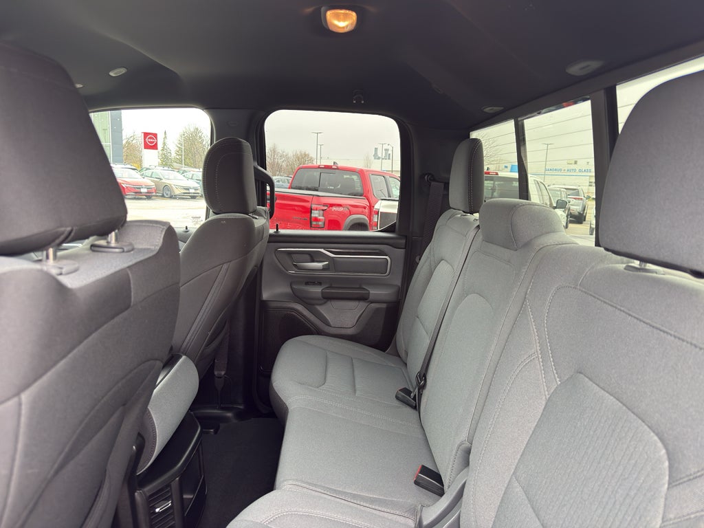 2022 RAM 1500 Big Horn 4x4 Quad Cab 6'4" Box