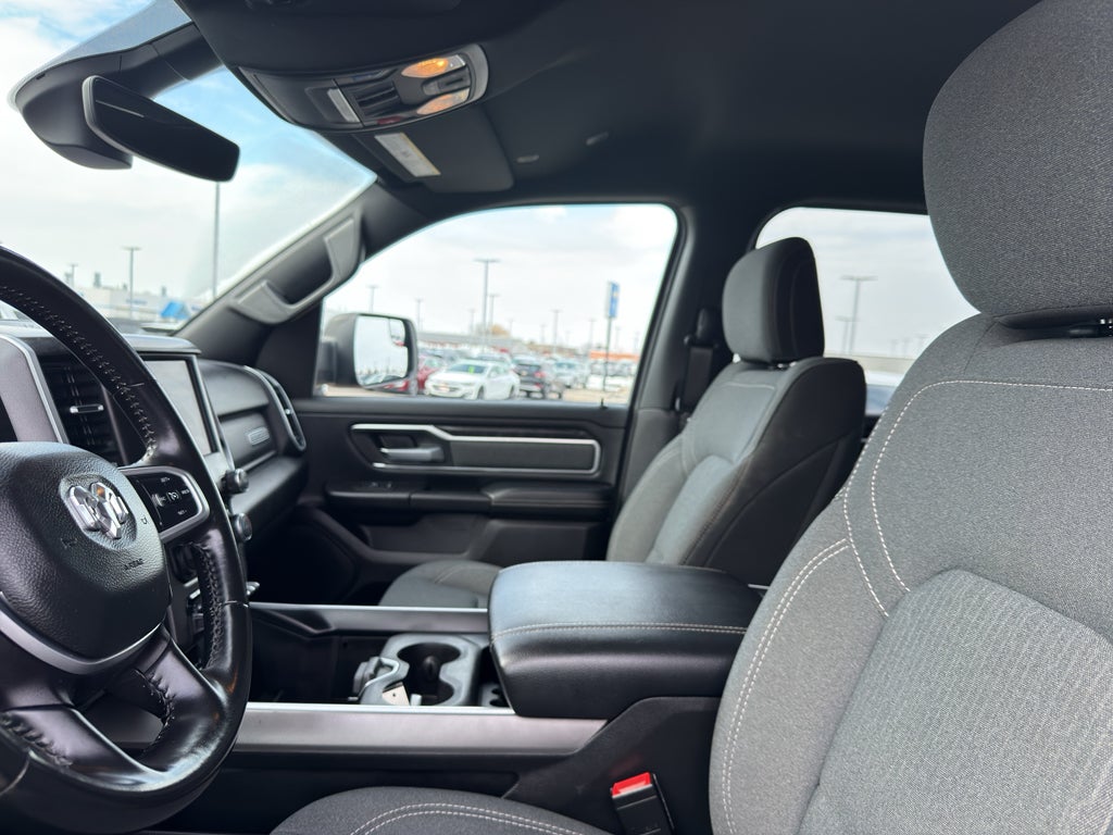 2022 RAM 1500 Big Horn 4x4 Crew Cab 5'7" Box