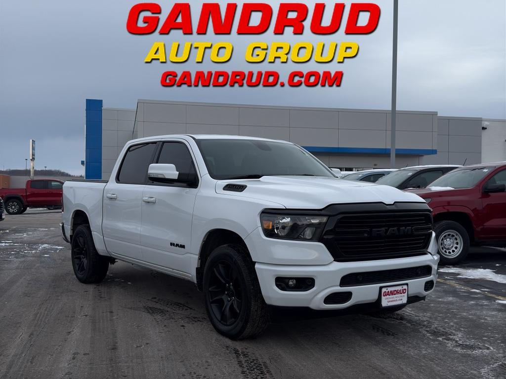 2020 RAM 1500 Big Horn 4x4 Crew Cab 5'7" Box