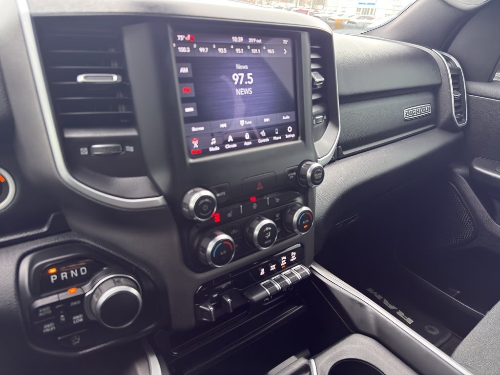 2020 RAM 1500 Big Horn 4x4 Crew Cab 5'7" Box