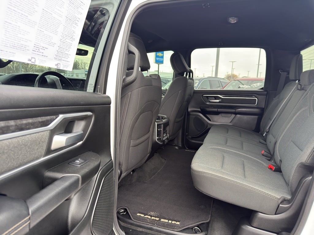 2020 RAM 1500 Big Horn 4x4 Crew Cab 5'7" Box