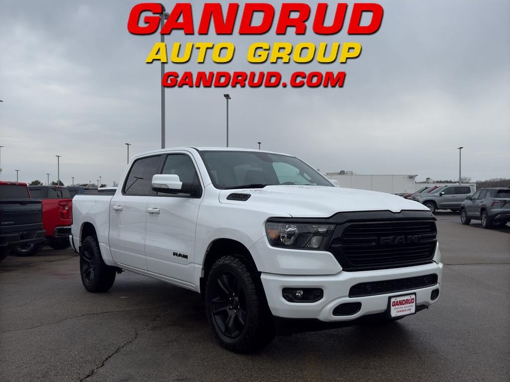 2020 RAM 1500 Big Horn 4x4 Crew Cab 5'7" Box