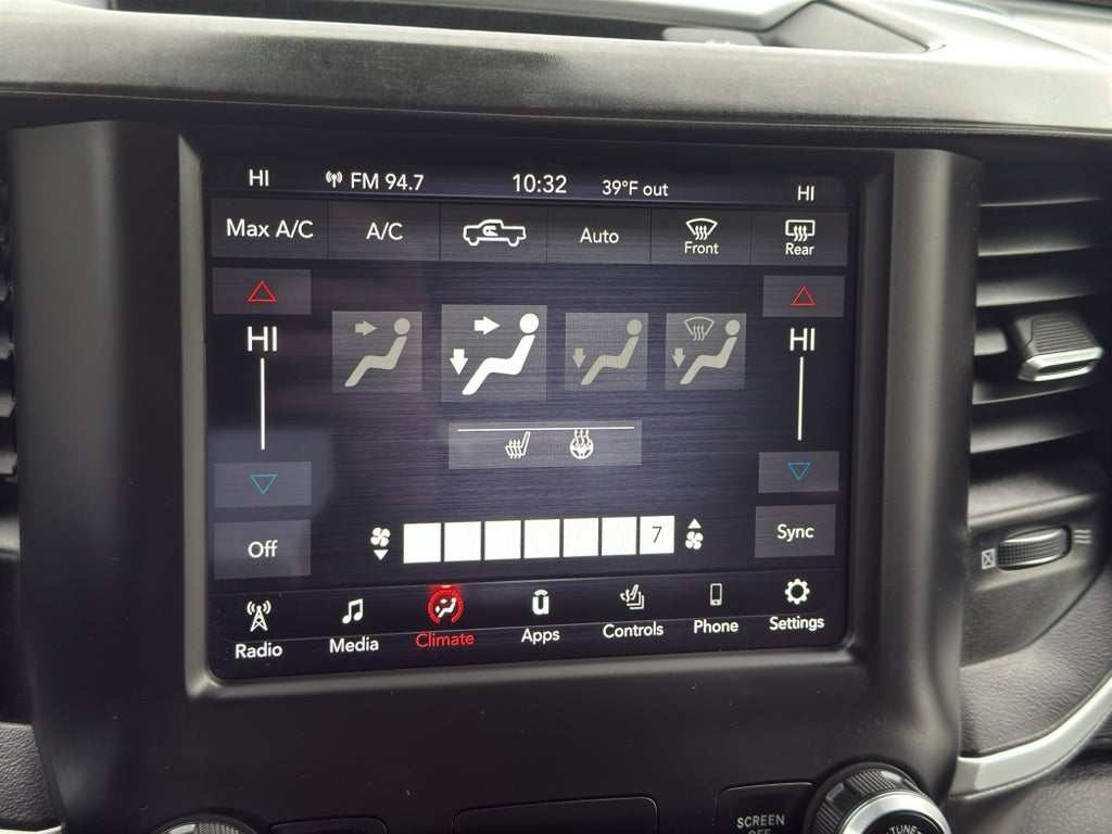 2020 RAM 1500 Big Horn 4x4 Crew Cab 5'7" Box