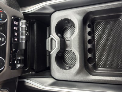 2020 RAM 1500 Big Horn 4x4 Crew Cab 5'7" Box