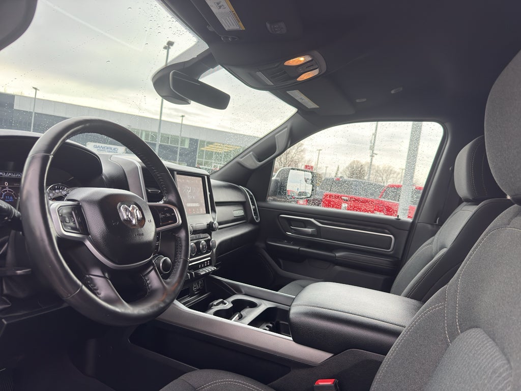 2020 RAM 1500 Big Horn 4x4 Crew Cab 5'7" Box