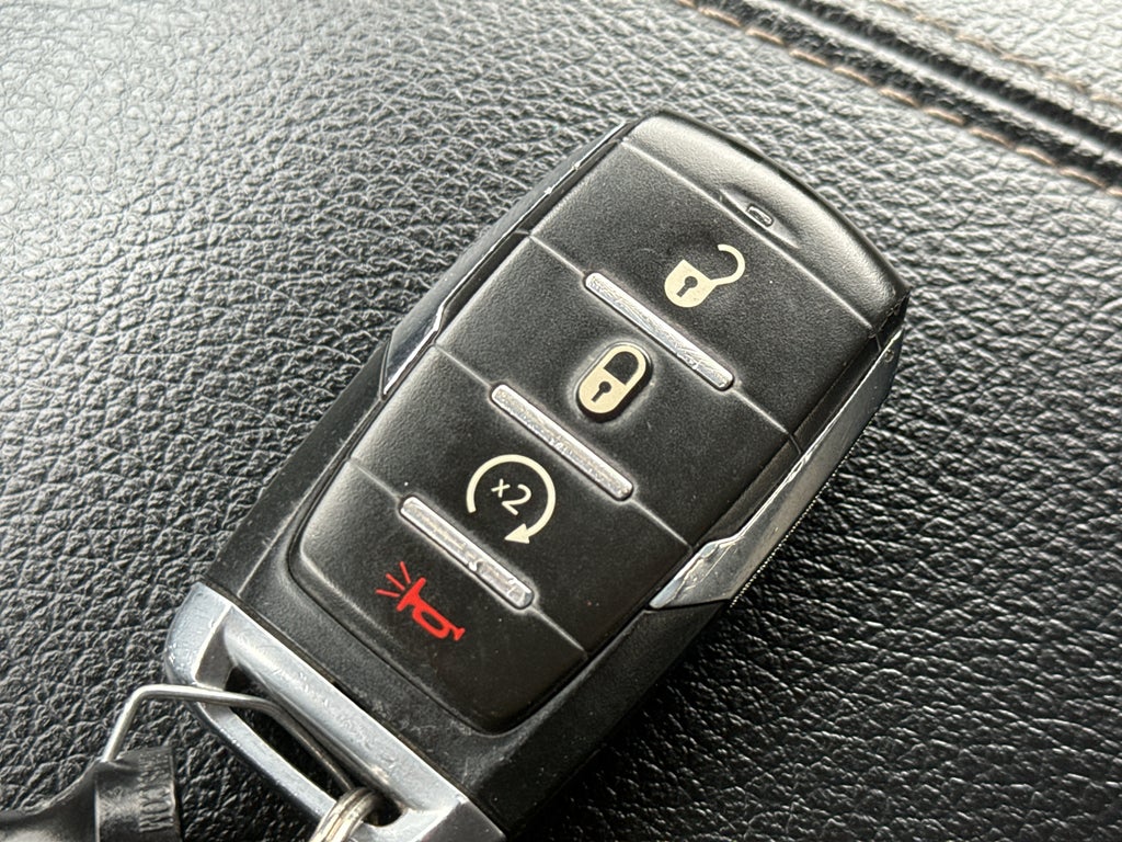 2020 RAM 1500 Big Horn 4x4 Crew Cab 5'7" Box