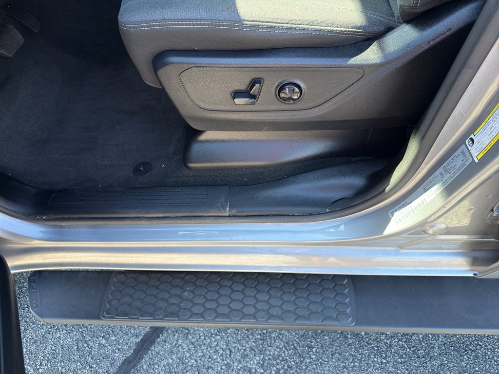 2021 RAM 1500 Big Horn 4x4 Crew Cab 5'7" Box