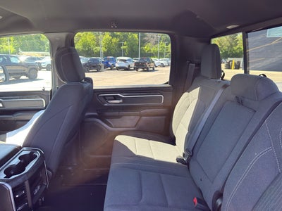 2021 RAM 1500 Big Horn 4x4 Crew Cab 5'7" Box